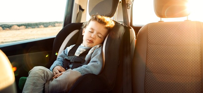 Child-In-Car-Safety-Seat