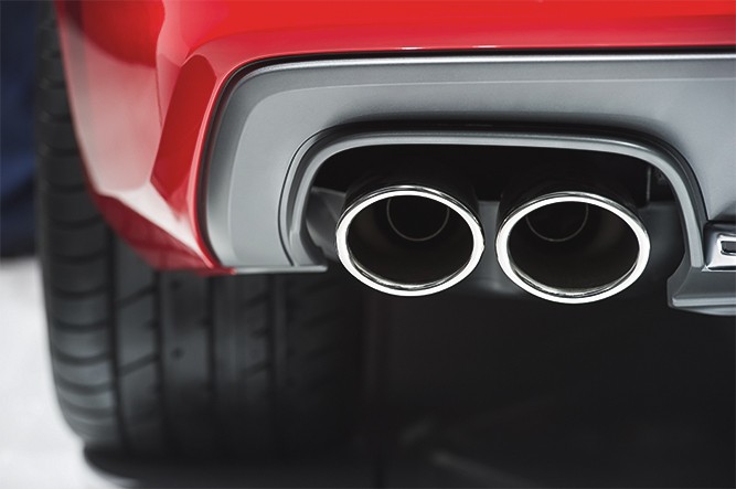 Performance-Exhaust-Close-Up
